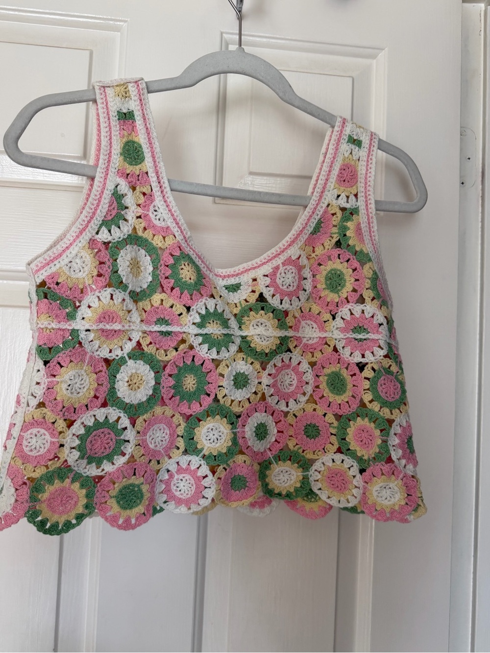 Crochet Floral Crop Tank Top - Pink, Green & White